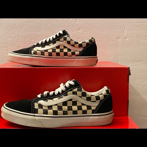 Vans Old Skool Sneakers - Picture 1 of 10